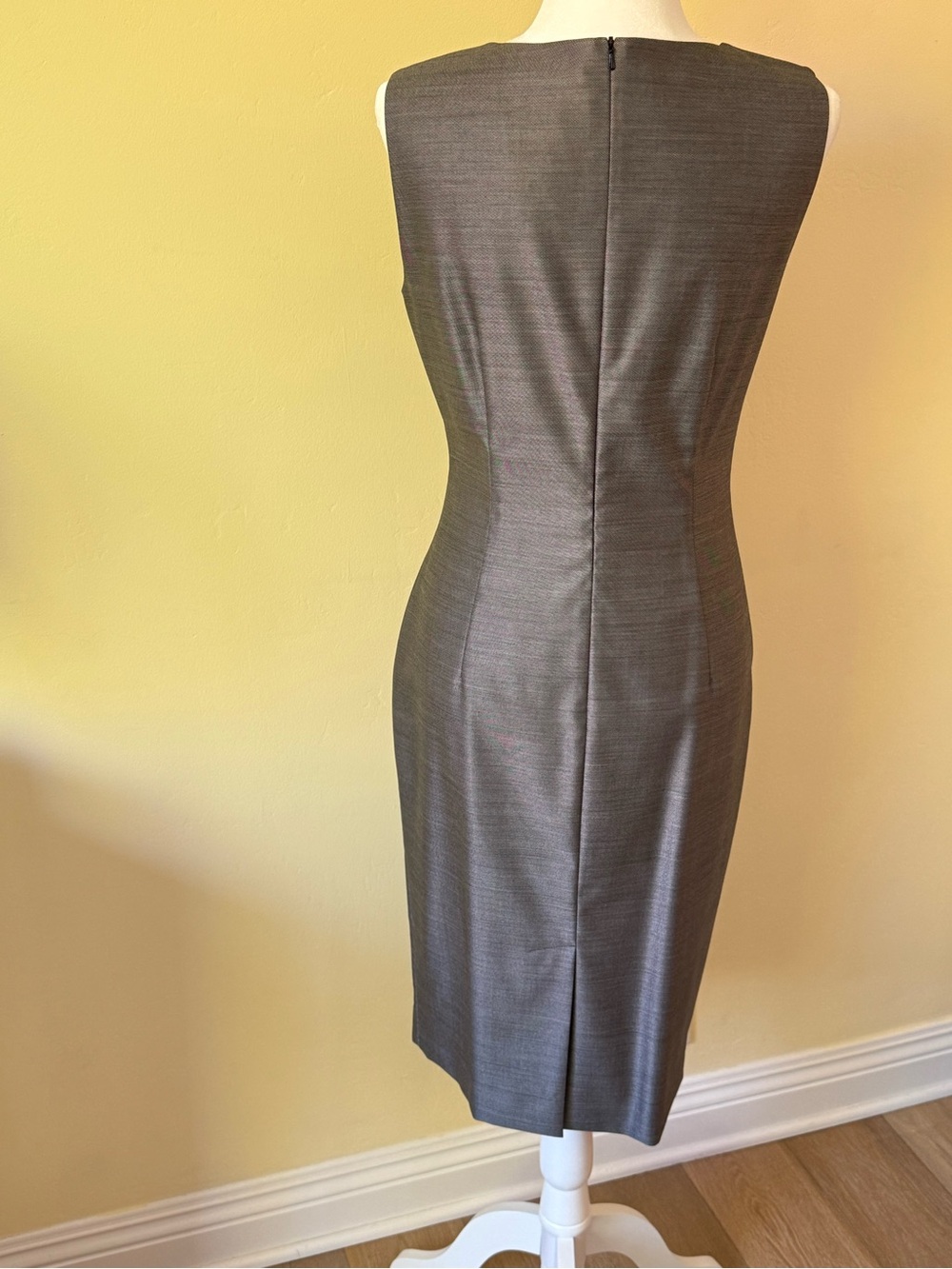 MaxMara Gray Ruched Midi Dress - Picture 4 of 11